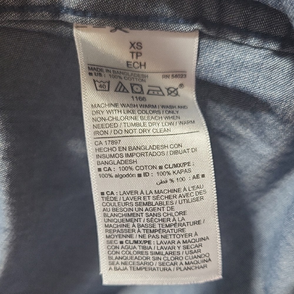Old Navy Denim Dress - Picture 4 of 7